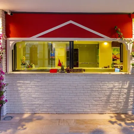 Aparthotel Twin 3*